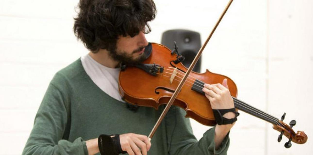Transition performed by Sebastian Adams